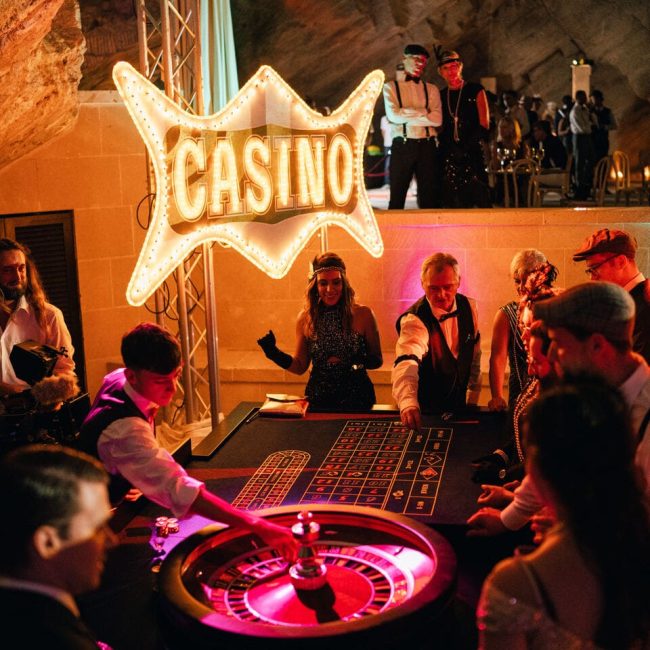LifeXperiences-20s-Party-with-Casino