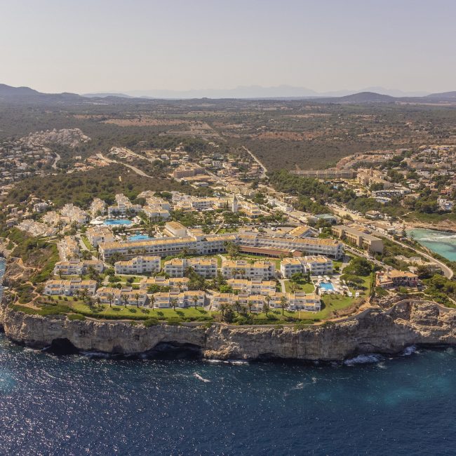 Blau-Punta-Reina-facilities-outside