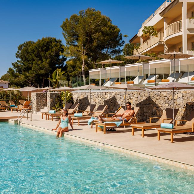 VIVA CM Suites - piscina oasis