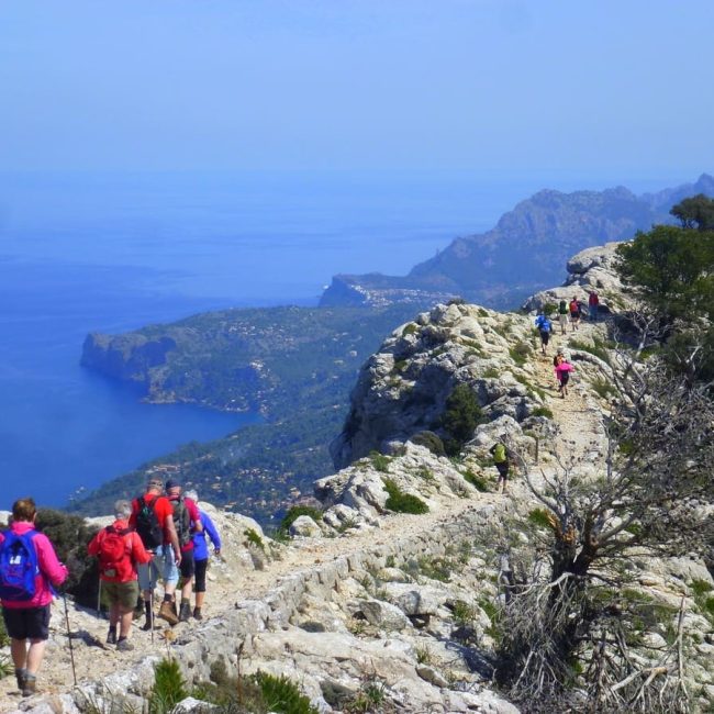 Hiking-Sierra-Tramuntana.jpg