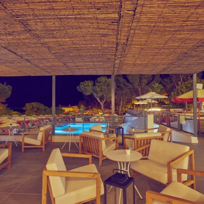 DRCAM-BAR-Agua-Terrace-FEM