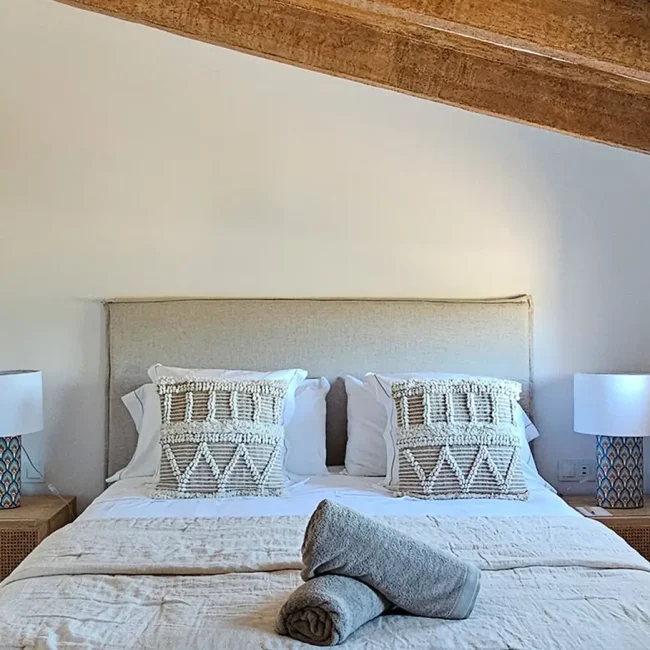 EsMayolet_RoomYDB_R0601a